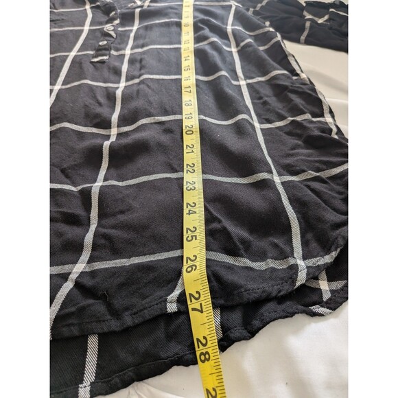 Talbots Blouse Top Shirt Women's L Black White Squares Pullover Plaid Normcorp - Picture 12 of 12